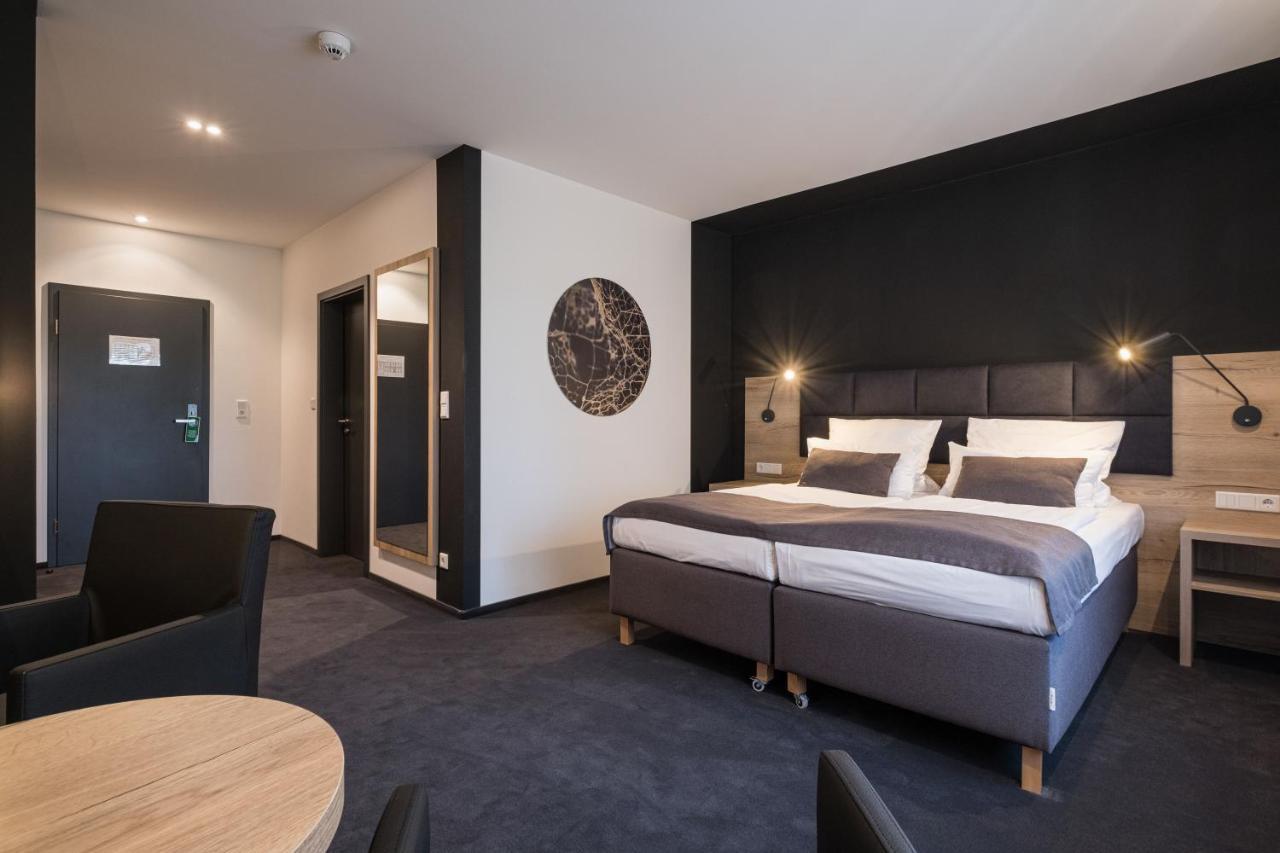 Eichhorns Hotel Niebüll Kültér fotó