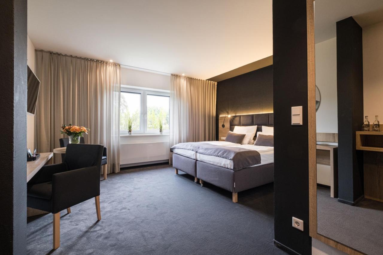 Eichhorns Hotel Niebüll Kültér fotó